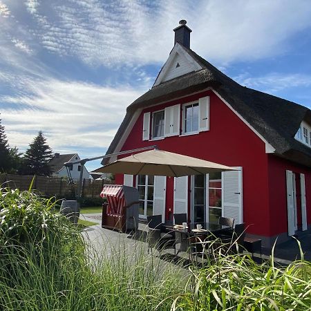 Fischer'S Ferienhaus Ruegen Mit Sauna Und Kamin Ummanz Экстерьер фото