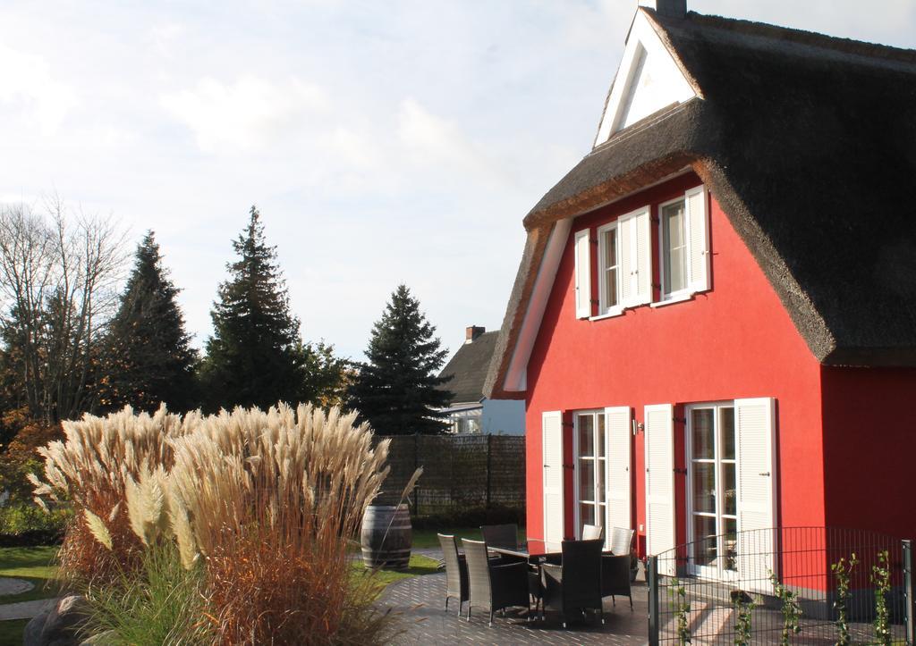 Fischer'S Ferienhaus Ruegen Mit Sauna Und Kamin Ummanz Экстерьер фото